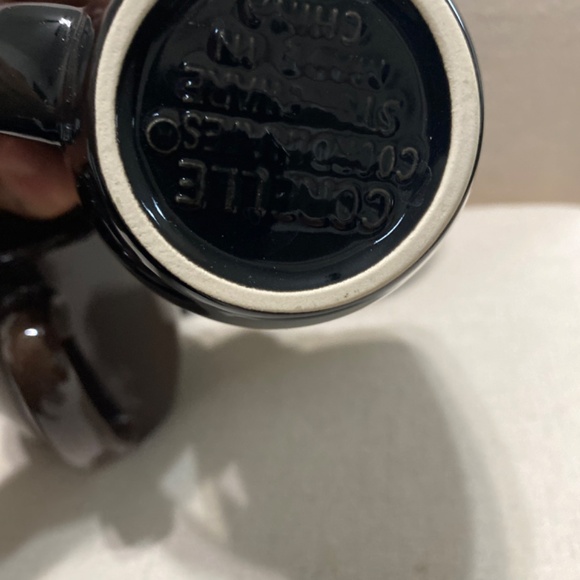 Corelle stoneware coffee cups 6 but bundle of 8 brown and black - Picture 6 of 11